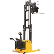 Штабелер самоходный 2,0 т 5,0 м TOR CQDH20A-II с раздвижными 
вилами и противовесом (сопровождаемый)